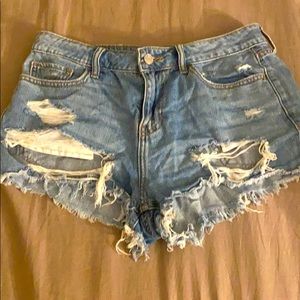 Jean short shorts
